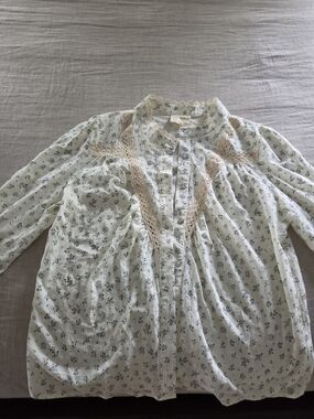 Women's Floral Lace-Trim Button Front Blouse - White with Blue Print
